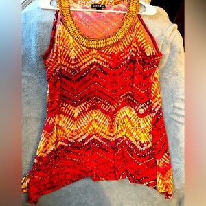 Large Fashion Bug Flared Summer Tank- Gently Worn
